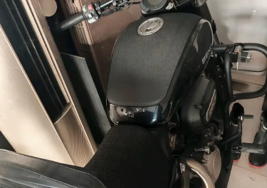 摩托车  奔达灰石300  转让