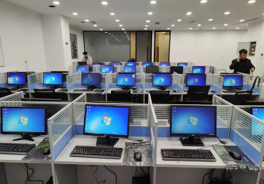 台式电脑，笔记本电脑，显示器转让